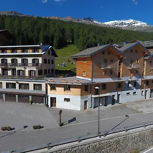 Hotel Meuble Adler - Rooms & Mountain Apartments Santa Caterina Valfurva